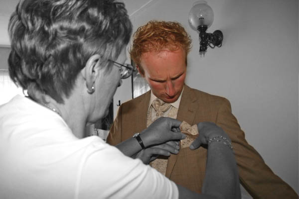 0005_aankleden-paulan_zw-kleur