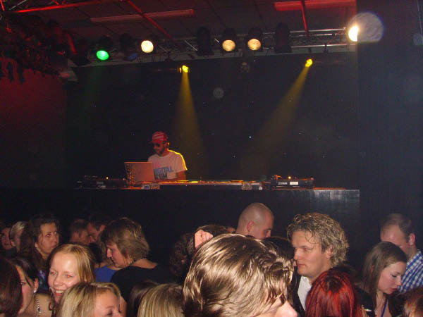 SSL23057